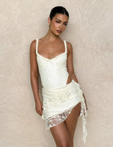 DEJA BODYSUIT - BEIGE : CHAMPAGNE : CHAMPAGNE LACE