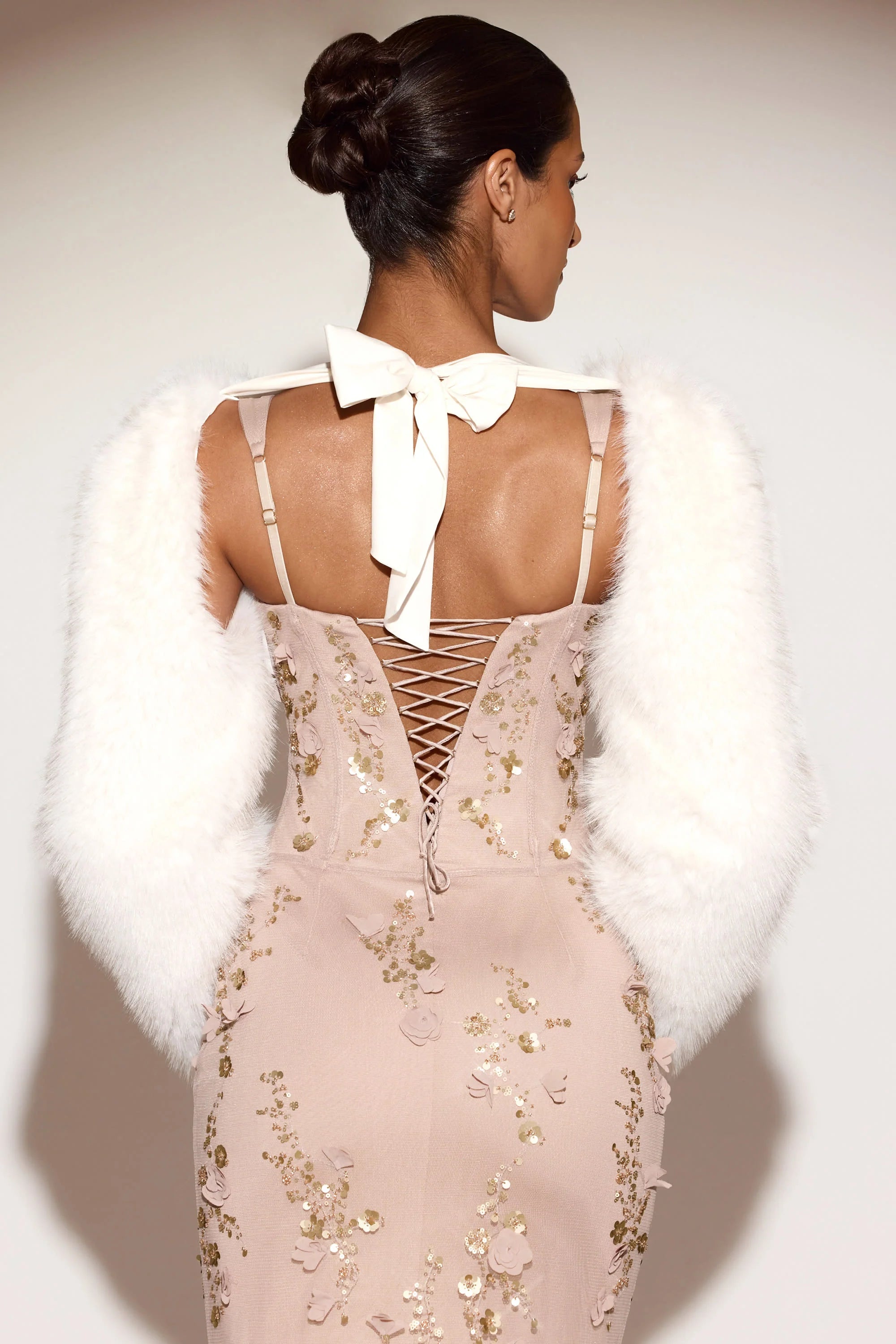 Faux Fur Tie-up Sleeves in White