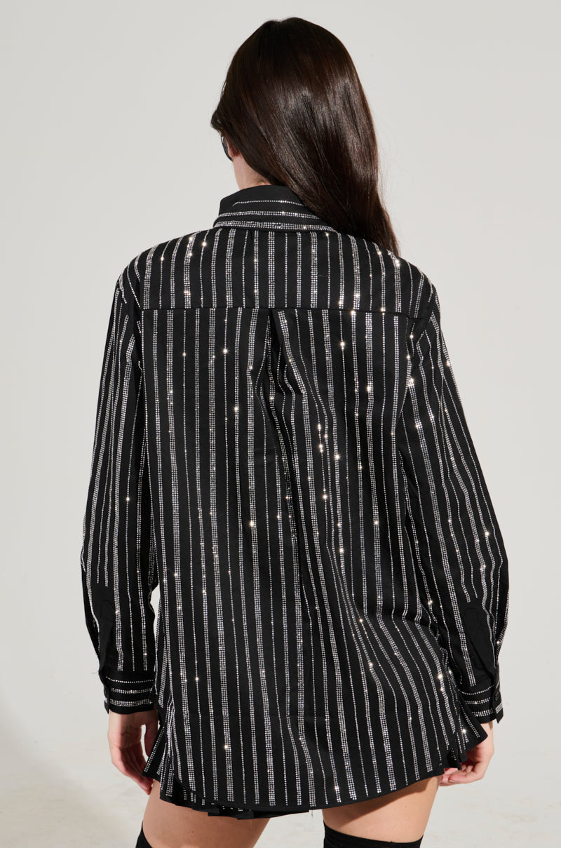 ONTO THE NEXT EMBELLISHED BUTTON DOWN TOP