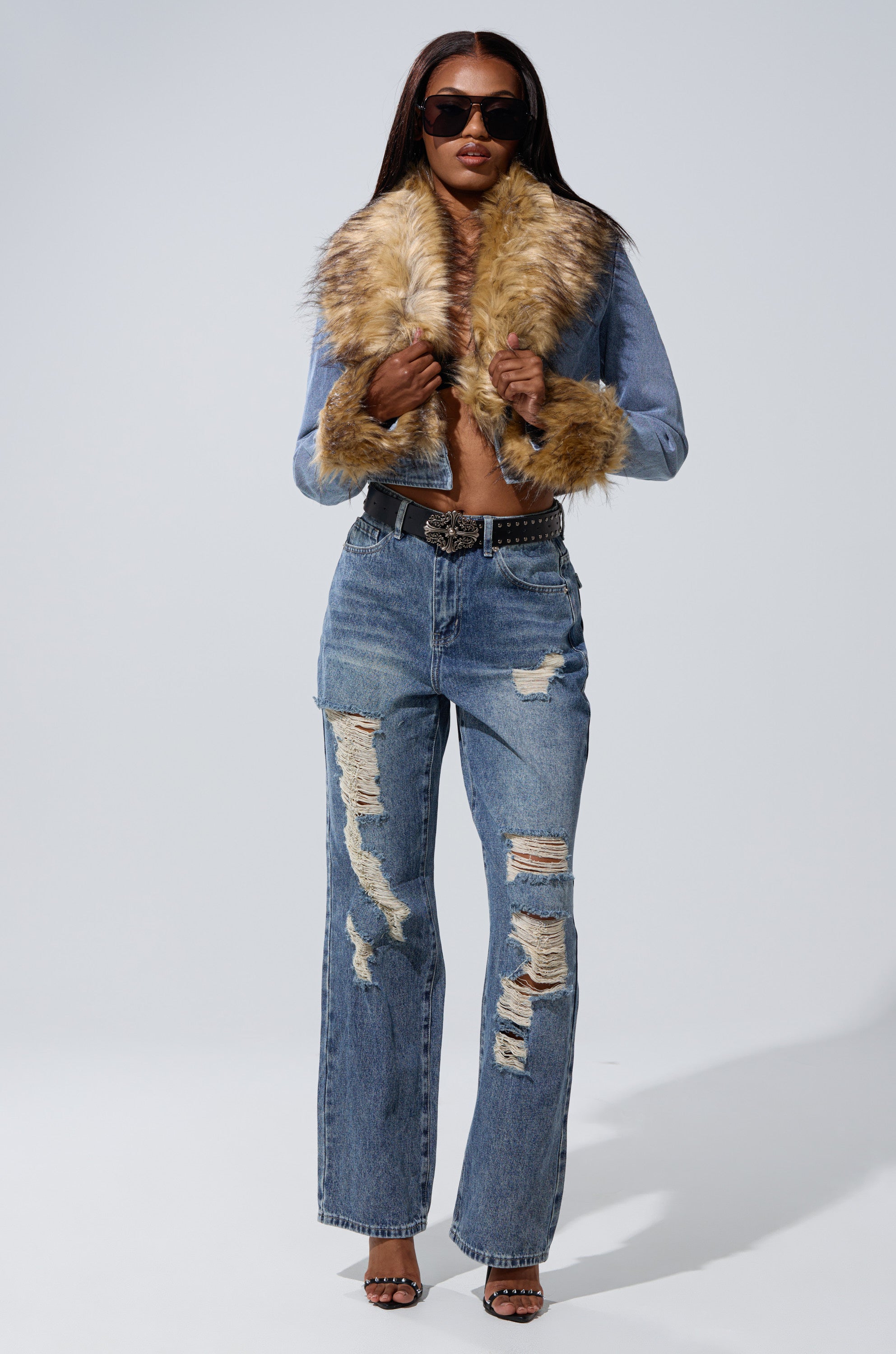 EASILY DISTRESSED DENIM