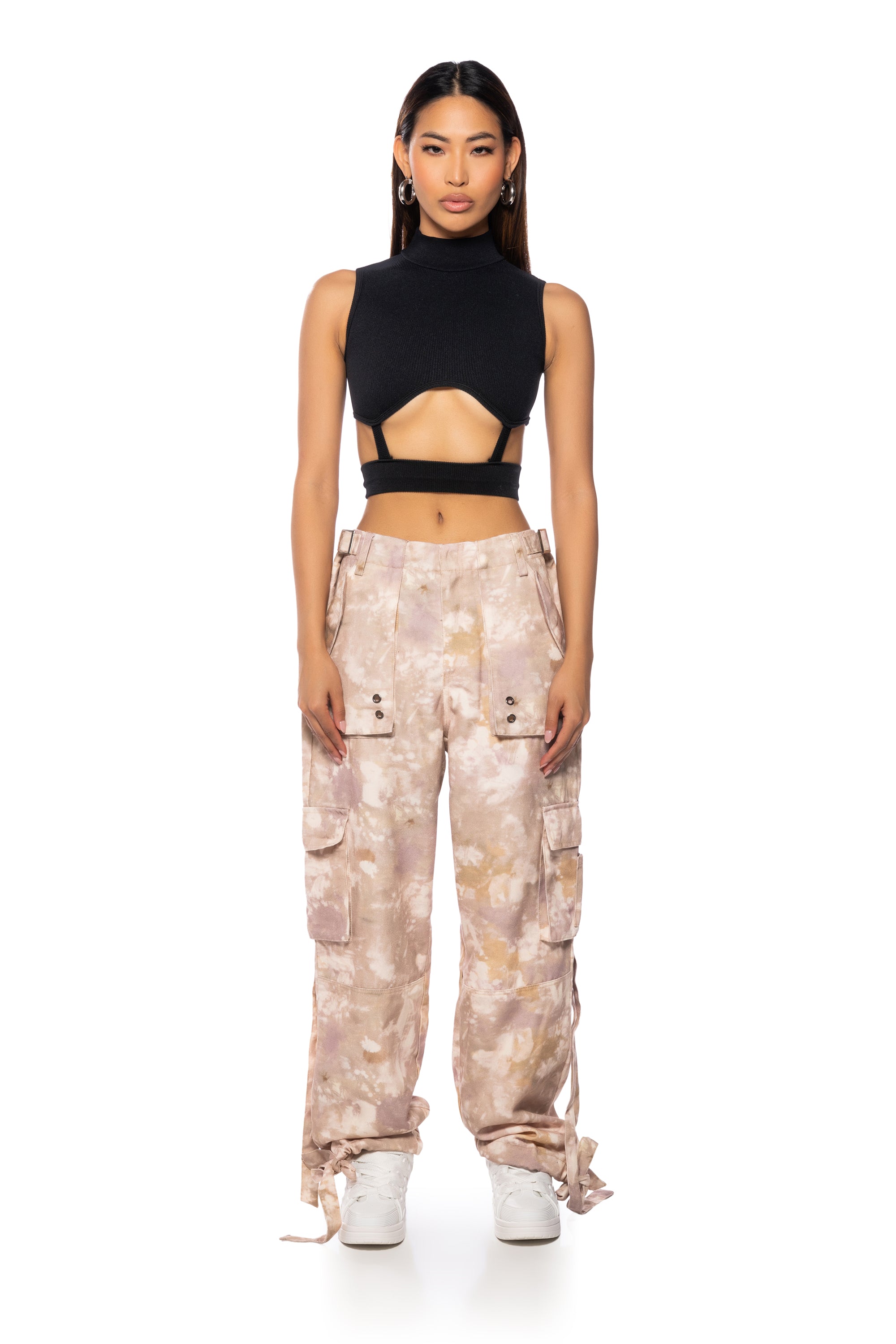 DELILAH MOCK NECK TOP